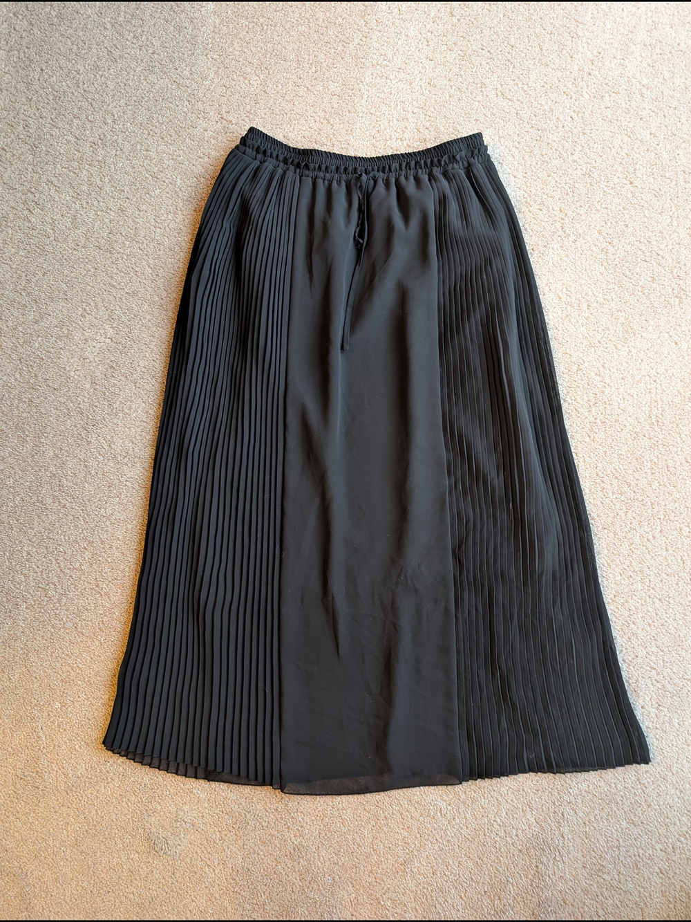 Black Pleated Panel Maxi Skirt - Women's